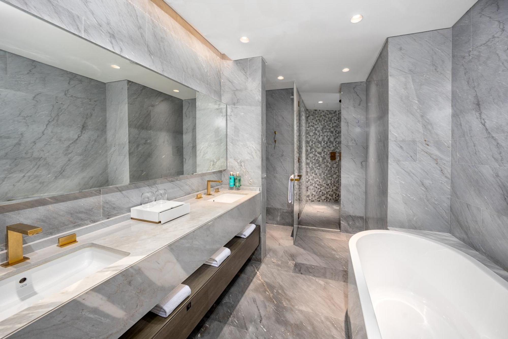 Five Palm Jumeirah Apartment